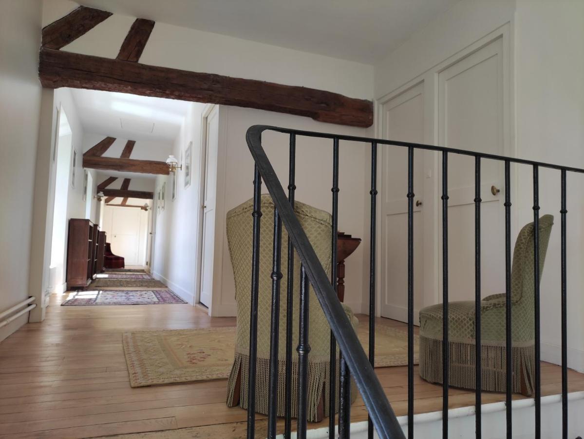 Maison De Charme En Foret De Fontainebleau Recloses Exterior photo